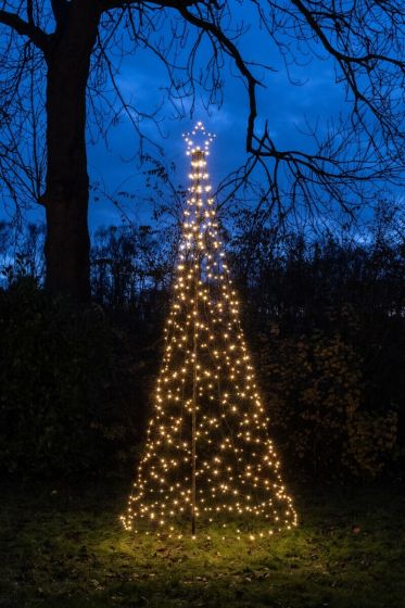 Weihnachtsbaum für Draußen mit Stern | 320 cm | 480 LEDs | Warmweiß | Inkl.  Mast