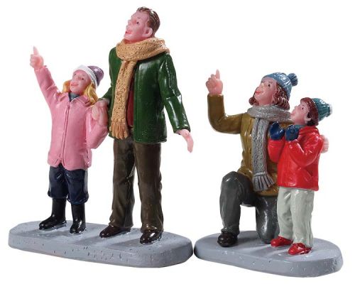 LEMAX People Admiring Fireworks | Set Of 2